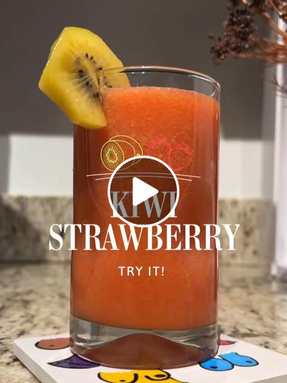 Unlock Benefits: Sweet & Tart Strawberry Kiwi Juice for Hydration